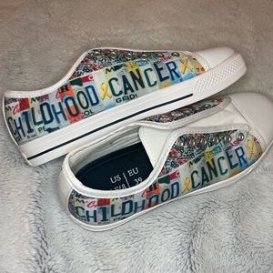 Childhood cancer shoes- size 8